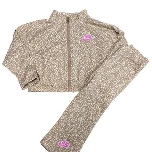 24m Nike Kids Beige And Pink Matching Set